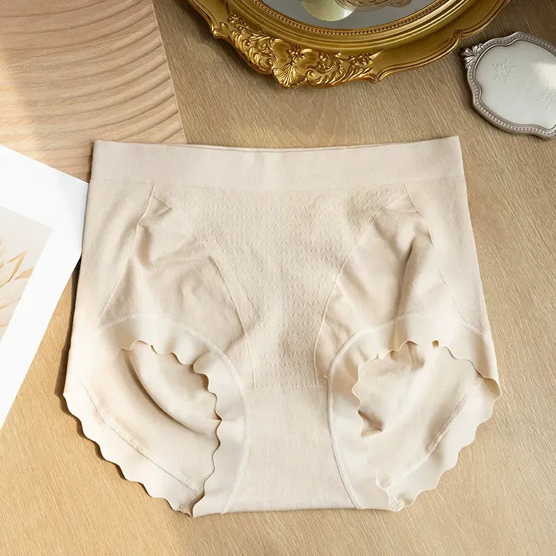 Breathable Seamless comfortable Panty ( Set of 03 )