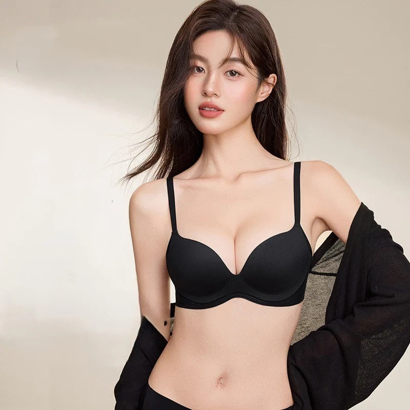 Soft Curve Wireless Deep V Bra